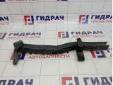 Кронштейн передней балки левый Ford Kuga (CBS) 1755178