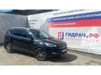 Ford Kuga (CBS)