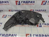 Фара правая Ford Kuga 1808348