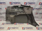 Обшивка багажника правая Ford Kuga 2139991