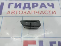 Кнопка обогрева лобового стекла Ford Kuga AM5T-18K574-AC