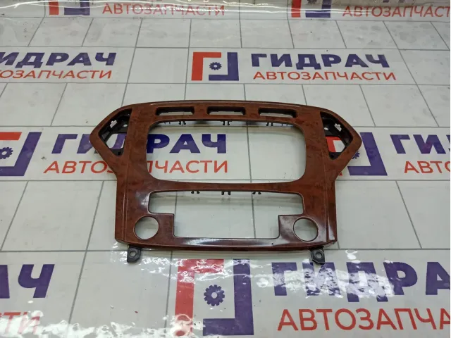 Рамка магнитолы Ford Mondeo 1479950