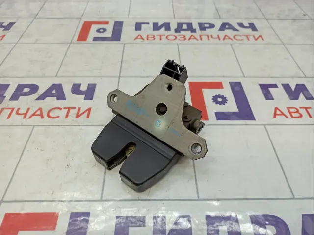 Замок багажника Ford Mondeo 1930055