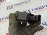 Активатор замка крышки бензобака Ford Mondeo 1522345