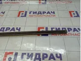 Накладка стекла переднего правого Ford Mondeo 1742006