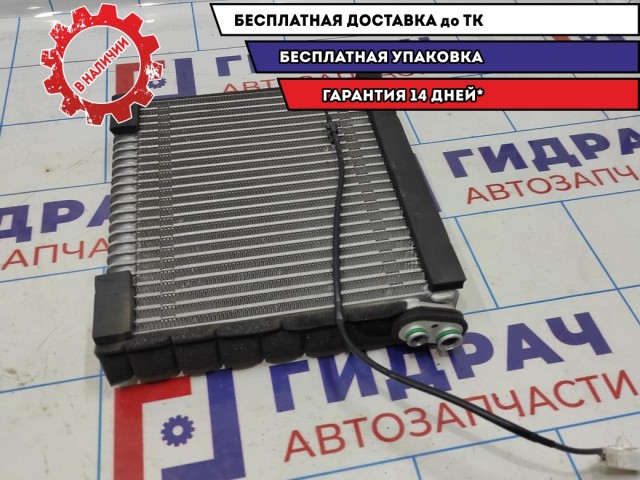 Испаритель кондиционера Geely Emgrand EC7 1067000250. С датчиком температуры.
