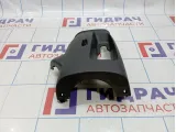 Кожух рулевой колонки нижний Geely Emgrand EC7 1068002541