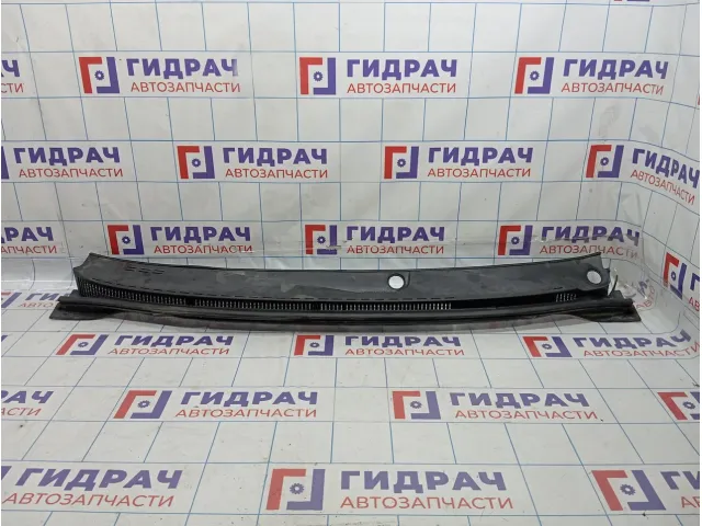 Решетка стеклоочистителя Geely Emgrand EC7 1068001610