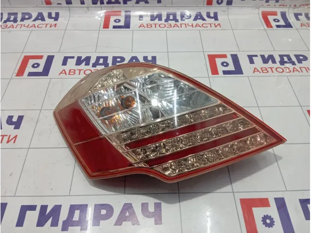 Фонарь задний левый Geely Emgrand EC7 1067001230
