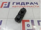 Кнопка стеклоподъемника передняя правая Great Wall Hover H3 3746200K800089