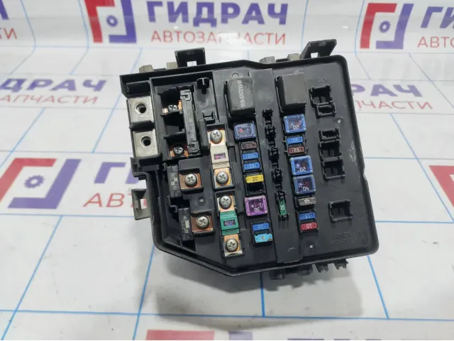 Блок предохранителей Honda Civic (5D) 38250-SMG-E12