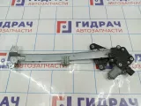 Стеклоподъемник электрический задний правый Honda Civic (5D) 72710-SMG-E01