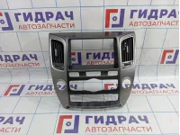 Накладка декоративная на торпедо центральная Hyundai Equus (VI) 84740-3N100-ALV