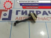 Ограничитель двери передней правой Hyundai Accent 2 .