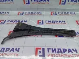 Решетка под лобовое стекло (Жабо) правая Hyundai Accent 8616025000