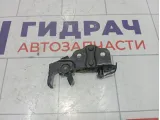 Замок багажника Hyundai Accent (LC) 812101G000