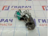 Замок двери передней левой Hyundai Accent 2 81310-25030. С активатором.