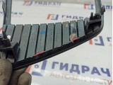Рамка противотуманной фары правой Hyundai Creta 86564-M0010. Сломаны крепления.