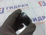 Кнопка стеклоподъемника Hyundai Elantra (XD) 93578-2D000