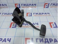 Педаль тормоза Hyundai Elantra (XD) 32810-2D300