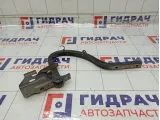 Петля багажника левая Hyundai Elantra