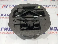 Домкрат Hyundai Elantra