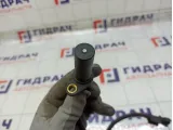 Датчик положения коленвала Hyundai Elantra 391802B000