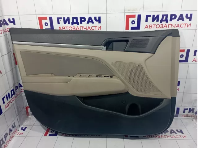 Обшивка двери передней левой Hyundai Elantra (AD) 82305-F3560-XU8