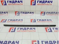 Накладка стекла переднего левого Hyundai Grand Starex/Starex H1 (TQ) 822314H000