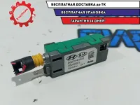 Антенна Hyundai Grand Starex TQ-2 962704H000. Усилитель.