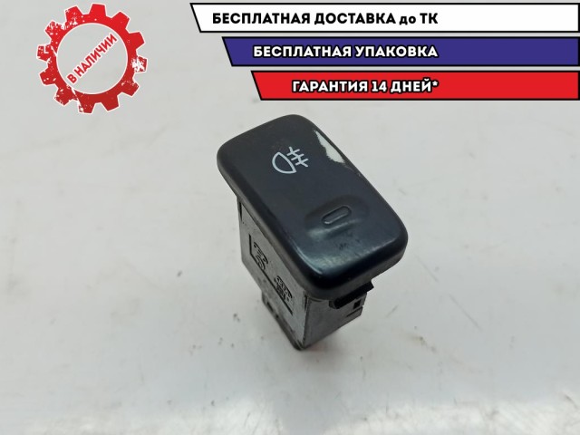 Кнопка фар Hyundai HD78 . Потертость.