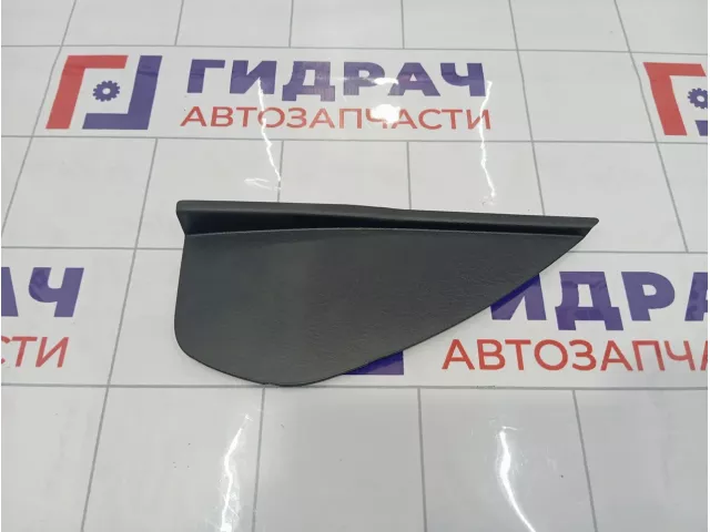 Накладка торпедо правая с торца Hyundai Matrix (FC) 8471817001GA