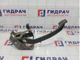 Педаль тормоза Hyundai Matrix (FC) 32800-17100