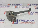 Педаль тормоза Hyundai Matrix (FC) 32800-17100