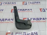 Брызговик передний правый Hyundai Matrix (FC) 86832-10000