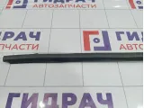 Накладка стекла переднего правого Hyundai Matrix (FC) 82220-17000