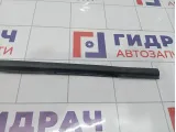 Накладка стекла переднего правого Hyundai Matrix (FC) 82220-17000