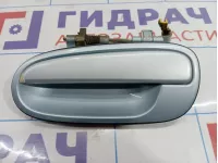 Ручка двери задней наружная левая Hyundai Matrix (FC) 8365017000