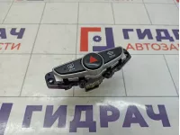 Кнопка аварийной сигнализации Hyundai Solaris (RB) 937904L0004X