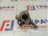 Фланец двигателя системы охлаждения Hyundai Solaris (RB) 25600-2B003