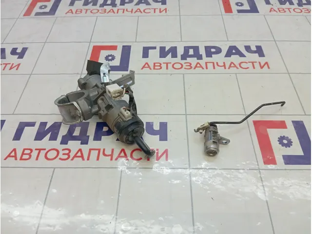 Замок зажигания Hyundai Solaris 819101R000