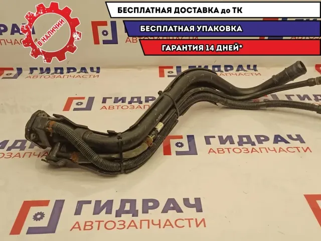 Горловина топливного бака Hyundai Solaris 31030-1R100.