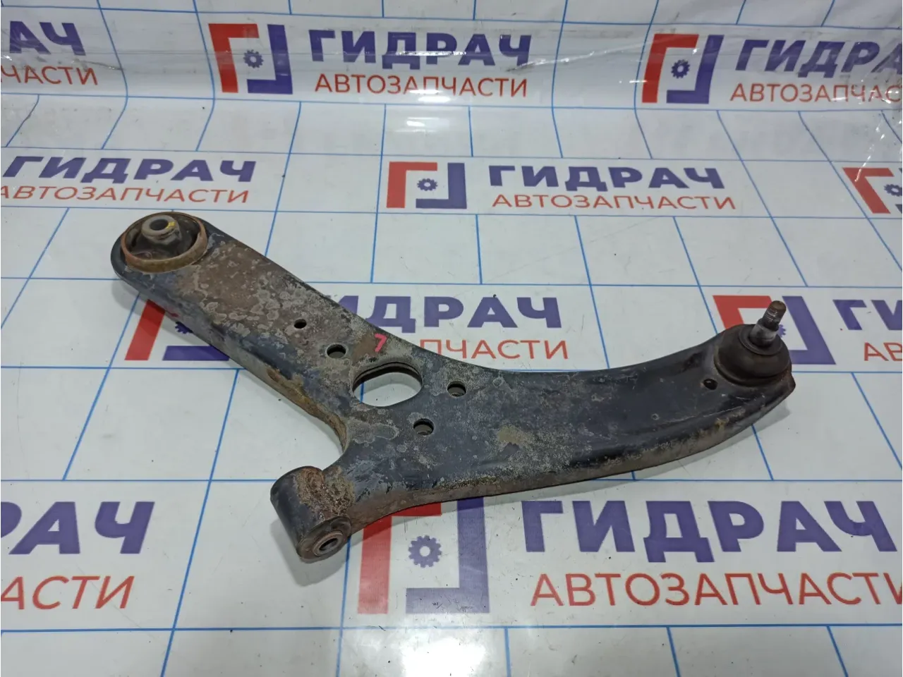 Задние рычаги солярис