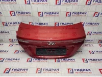 Крышка багажника Hyundai Solaris 69200-4L000