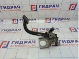 Педаль тормоза Hyundai Solaris 32800-1R100