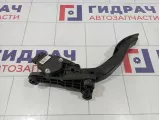 Педаль газа Hyundai Solaris (RB) 32700-1J600