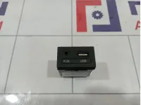 разъем AUX USB Hyundai Solaris (RB) 961201R300RY