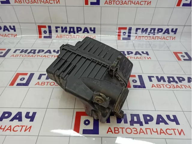 Корпус воздушного фильтра Hyundai Solaris (RB) 28110-1R300