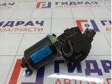 Моторчик стеклоочистителя передний Hyundai Solaris (RB) 98110-1R000