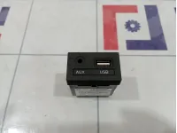Разъем USB AUX Hyundai Solaris (RB) 961201R300RY